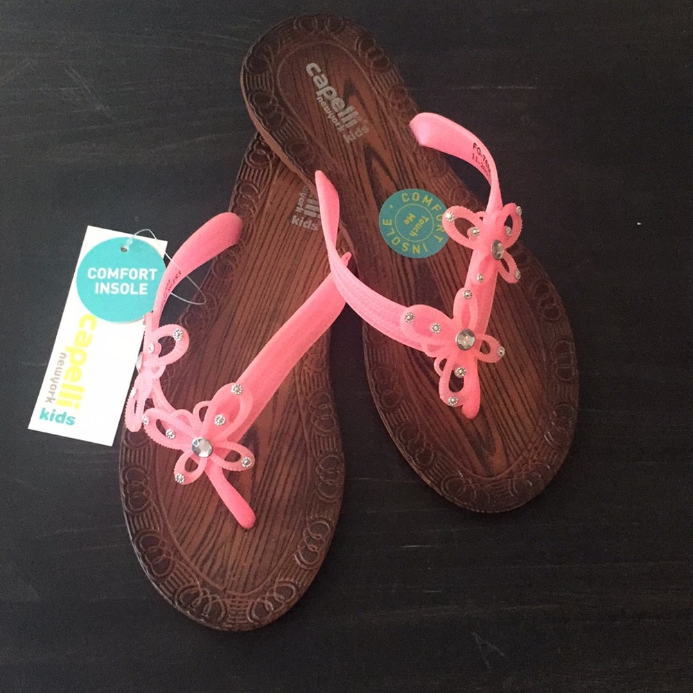 New! 🌟 Girls Sandals
